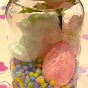 Glittery Easter terarrium decor